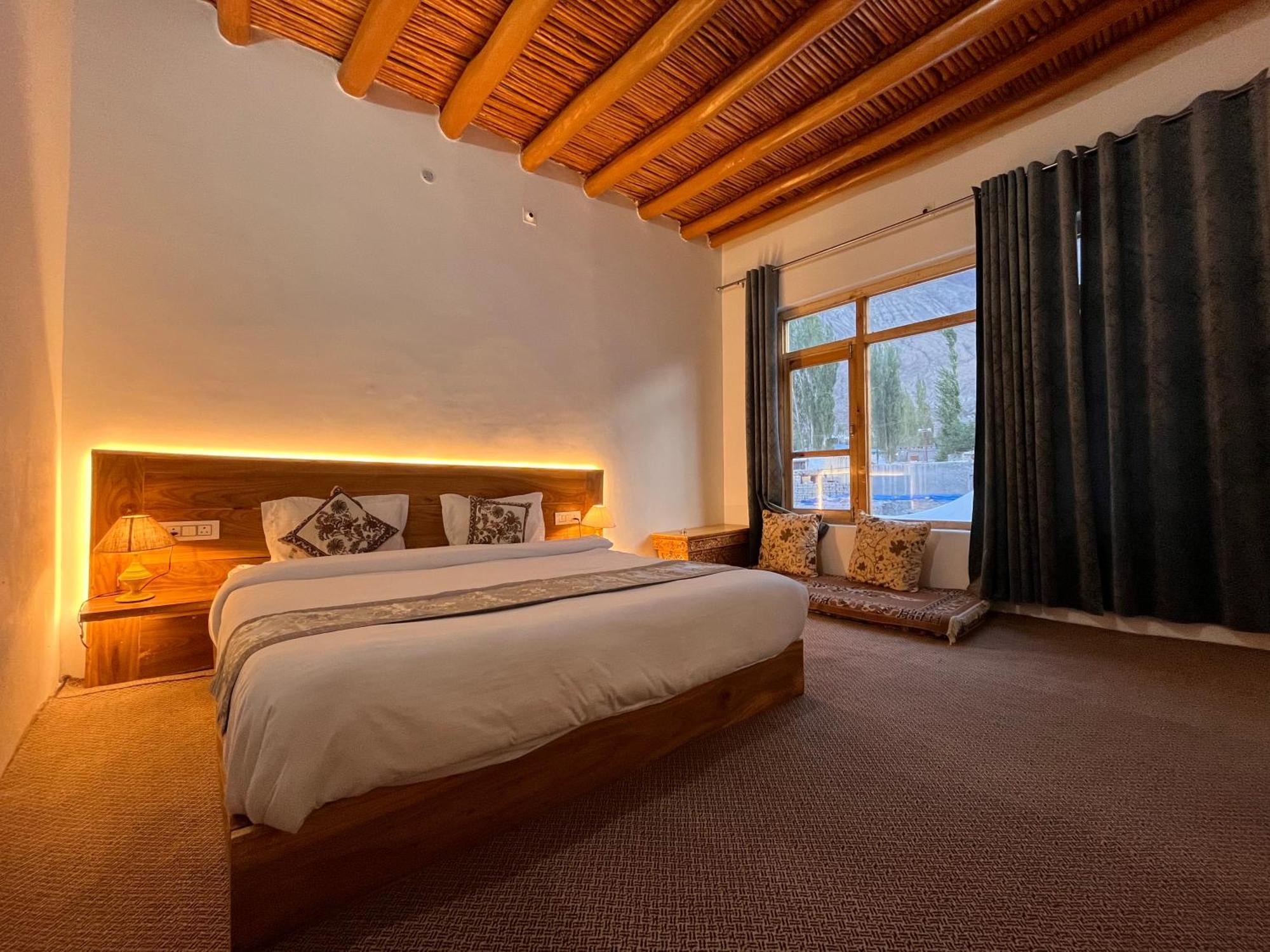 Hotel Traveller Nest Deskit Exterior foto